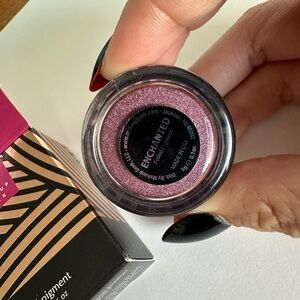 Makeup geek Foiled Pigment